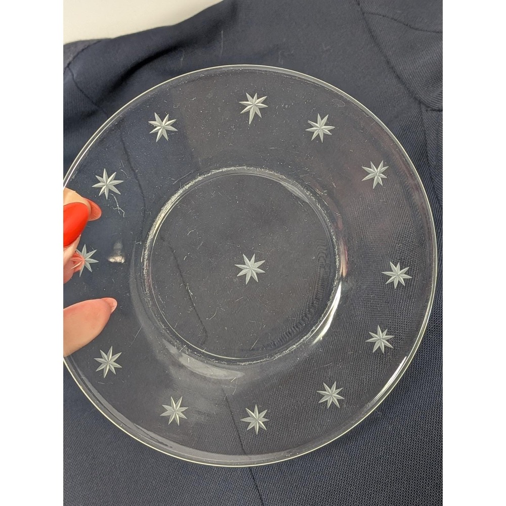 Vintage Lot Of 4 Etched Clear Star 6" Plates MCM Retro - Picture 6 of 6